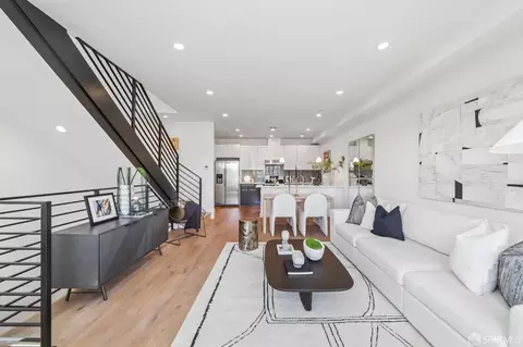 4132 3rd St #5, San Francisco, CA 94124