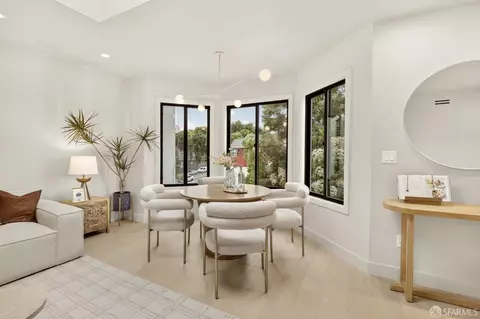 Dining - 3185 Cesar Chavez St #2, San Francisco, CA 94110 photo 2 of 2