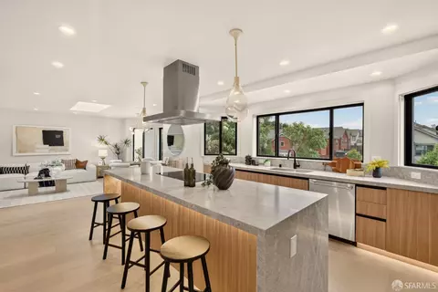 Kitchen - 3185 Cesar Chavez St #2, San Francisco, CA 94110 photo 4 of 4