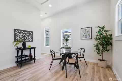 Dining - 1225 Campbell St, Oakland, CA 94607 photo 1 of 2