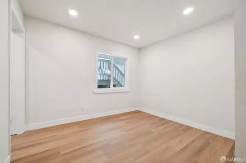 Bedroom - 1225 Campbell St, Oakland, CA 94607 photo 7 of 12