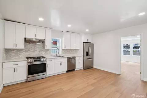 Kitchen - 1225 Campbell St, Oakland, CA 94607 photo 3 of 4