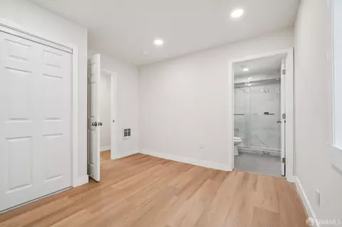 Bedroom - 1225 Campbell St, Oakland, CA 94607 photo 9 of 12