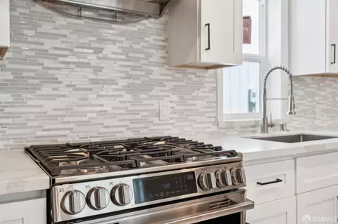 Kitchen - 1225 Campbell St, Oakland, CA 94607 photo 4 of 4