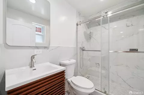 Bath - 1225 Campbell St, Oakland, CA 94607 photo 6 of 9