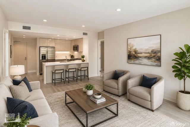 10 Innes Ct #304, San Francisco, CA 94124