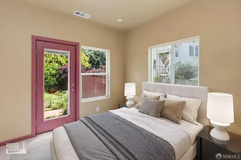 Bedroom - 369 Frederick St, San Francisco, CA 94117 photo 1 of 9