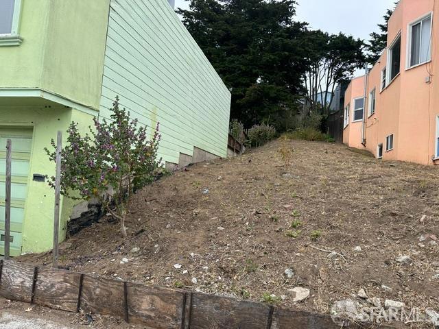 95 Santa Cruz Ave, San Francisco, CA 94066
