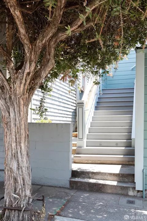 Exterior - 256 Mullen Ave, San Francisco, CA 94110 photo 5 of 5