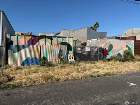 3030 Ford St, Oakland, CA 94601 photo 1