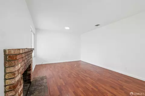 Living - 35392 Roca Dr, Fremont, CA 94536 photo 4 of 12