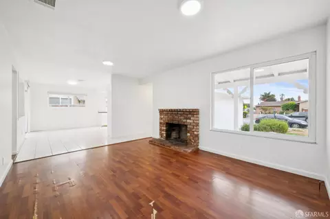 Living - 35392 Roca Dr, Fremont, CA 94536 photo 8 of 12