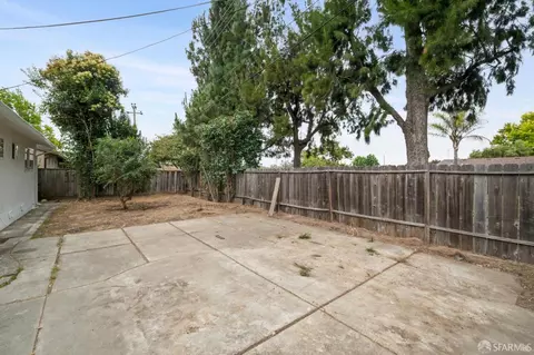 Exterior - 35392 Roca Dr, Fremont, CA 94536 photo 8 of 10