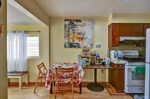 Dining - 2067 Thomas Ave, San Francisco, CA 94124 photo 1 of 2