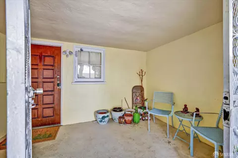 Exterior - 2067 Thomas Ave, San Francisco, CA 94124 photo 7 of 8