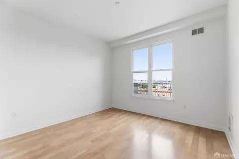 Bedroom - 5800 3rd St #1412, San Francisco, CA 94124 photo 4 of 5
