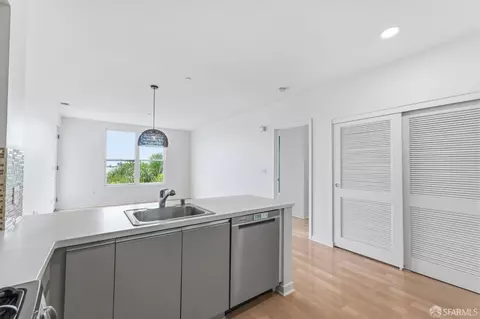 Kitchen - 5800 3rd St #1412, San Francisco, CA 94124 photo 6 of 6