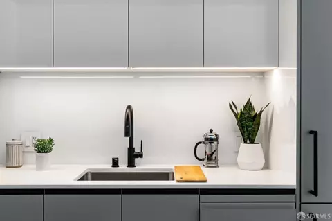 960 Market St #317, San Francisco, CA 94102