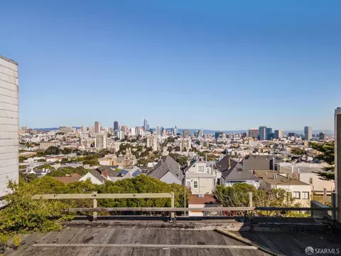 930 Baker St, San Francisco, CA 94115 photo 5