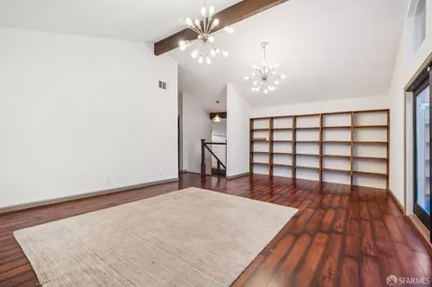 Living - 305 Lindsey Dr, Martinez, CA 94553 photo 3 of 10