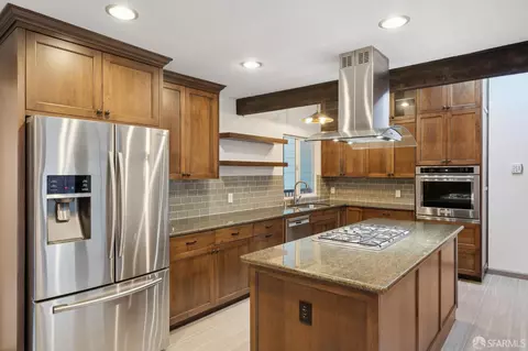 Kitchen - 305 Lindsey Dr, Martinez, CA 94553 photo 3 of 6