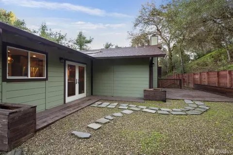 Exterior - 305 Lindsey Dr, Martinez, CA 94553 photo 10 of 13