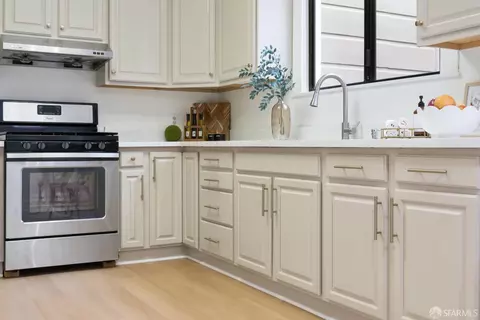 Kitchen - 1454 29th Ave, San Francisco, CA 94122 photo 5 of 8
