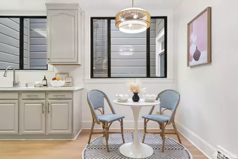 Dining - 1454 29th Ave, San Francisco, CA 94122 photo 6 of 9
