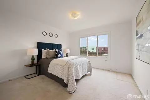 Bedroom - 2471 40th Ave, San Francisco, CA 94116 photo 3 of 6