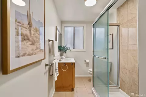Bath - 215 Beverly Ave, Millbrae, CA 94030 photo 1 of 3