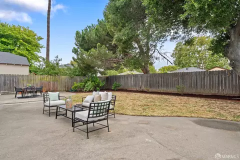Exterior - 215 Beverly Ave, Millbrae, CA 94030 photo 6 of 11