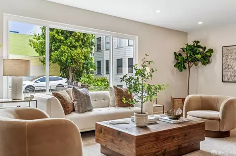 1544 Hyde St, San Francisco, CA 94109