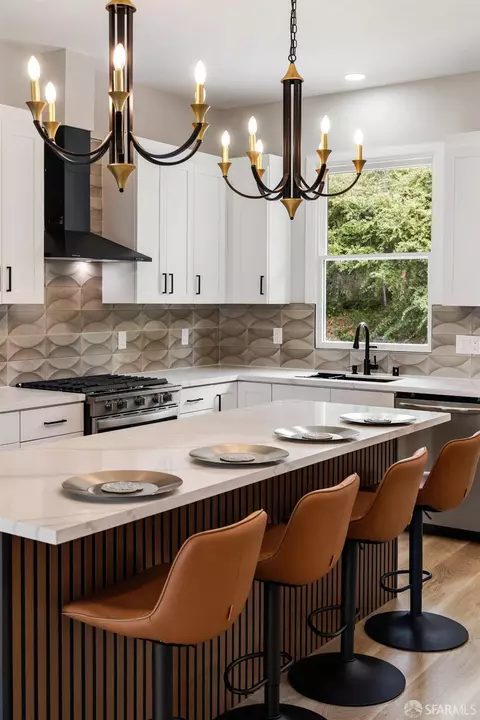 Kitchen - 90 Peralta Ave, San Francisco, CA 94110 photo 3 of 6