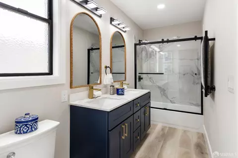Bath - 90 Peralta Ave, San Francisco, CA 94110 photo 1 of 3