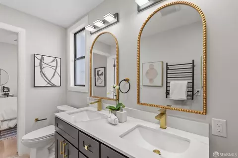 Bath - 90 Peralta Ave, San Francisco, CA 94110 photo 2 of 3