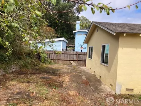 Exterior - 1444 Rosita Rd, Pacifica, CA 94044 photo 7 of 9