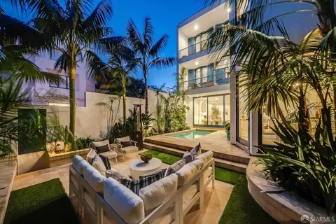 1059 Vallejo St, San Francisco, CA 94133