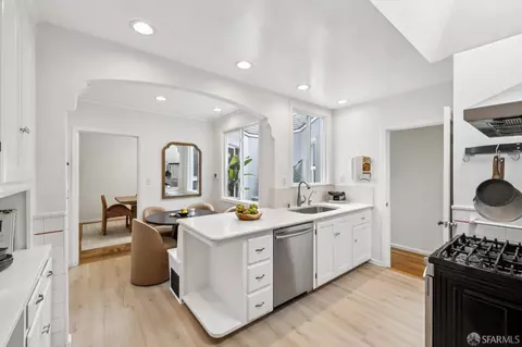 Kitchen - 1727 31st Ave, San Francisco, CA 94122 photo 3 of 3