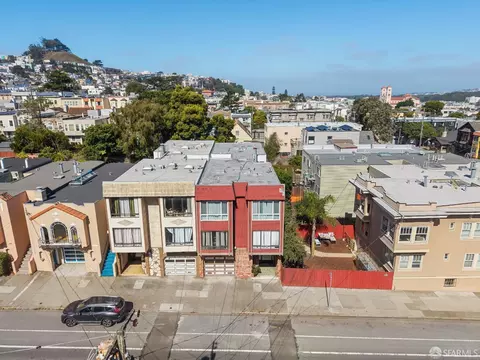 1517 7th Ave, San Francisco, CA 94122