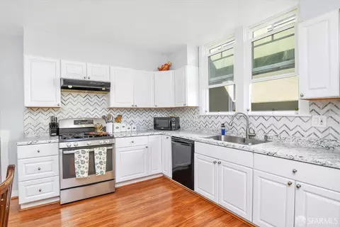 Kitchen - 1706 Fairview St, Berkeley, CA 94703 photo 2 of 5
