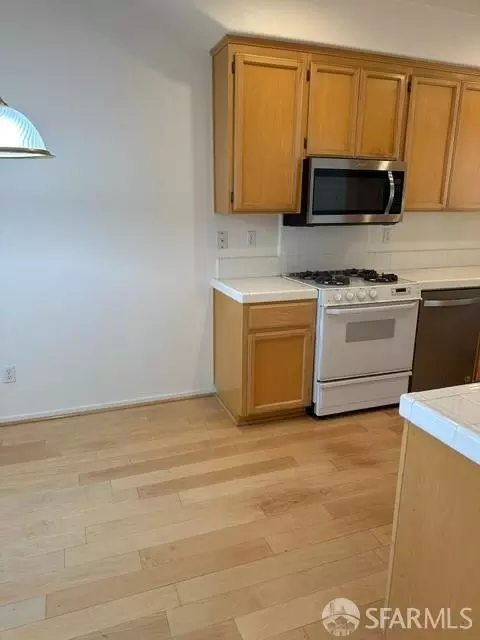 12 Outlook Cir, Pacifica, CA 94044 photo 4