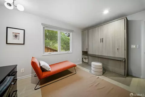 Bedroom - 7001 Buckingham Blvd, Berkeley, CA 94705 photo 14 of 14