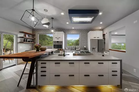 Kitchen - 7001 Buckingham Blvd, Berkeley, CA 94705 photo 1 of 14