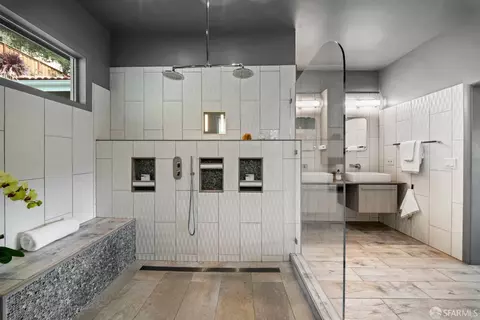 Bath - 7001 Buckingham Blvd, Berkeley, CA 94705 photo 1 of 6