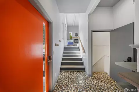 Entry Way - 7001 Buckingham Blvd, Berkeley, CA 94705 photo 1 of 5