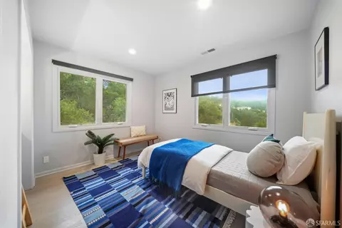 Bedroom - 7001 Buckingham Blvd, Berkeley, CA 94705 photo 9 of 14