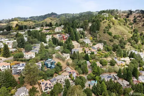 View/Area - 7001 Buckingham Blvd, Berkeley, CA 94705 photo 7 of 9