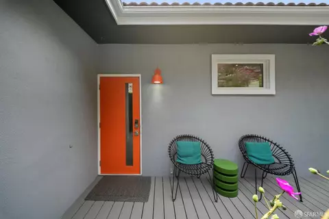 Exterior - 7001 Buckingham Blvd, Berkeley, CA 94705 photo 5 of 18