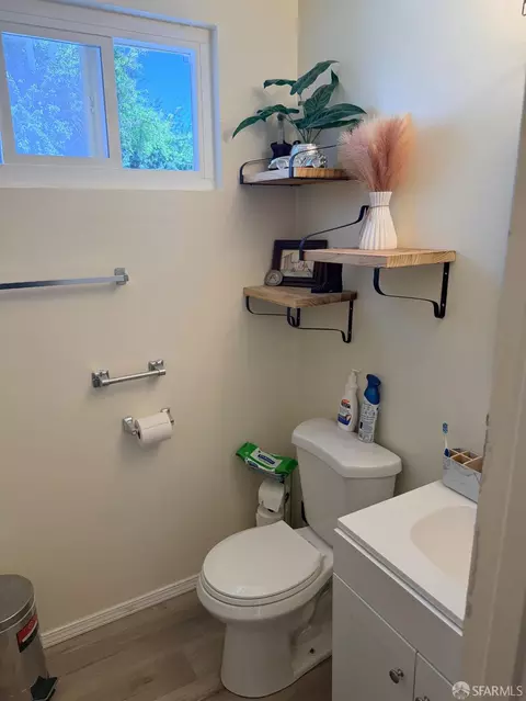 Bath - 8422 B St, Oakland, CA 94621 photo 3 of 3