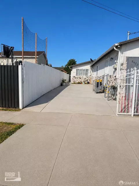 Exterior - 8422 B St, Oakland, CA 94621 photo 3 of 14